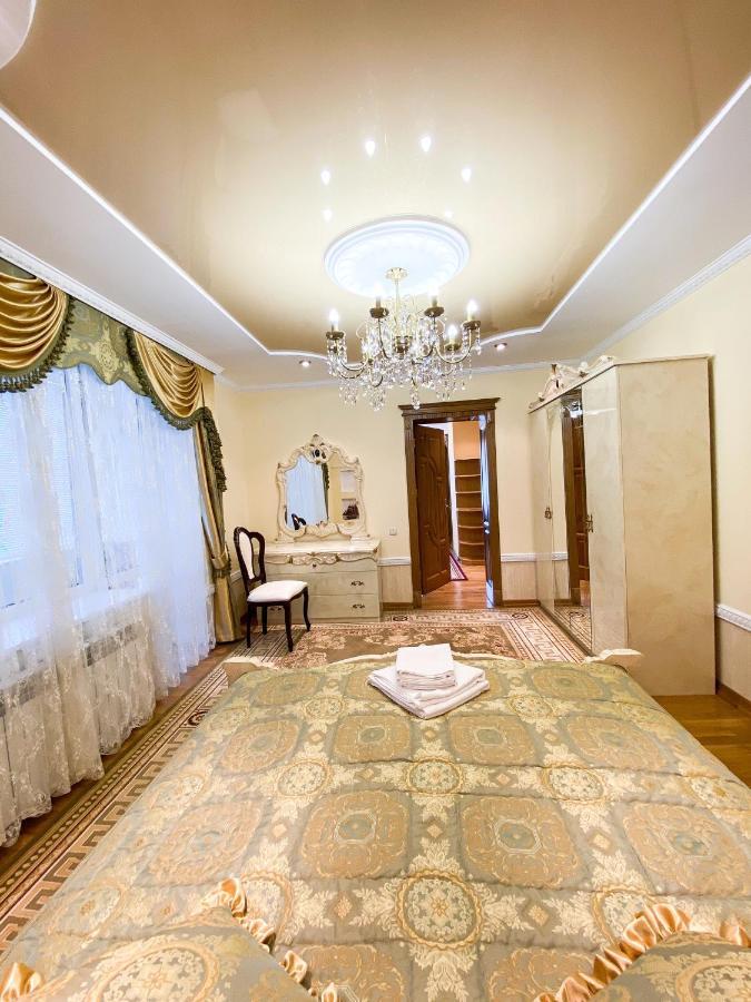 Петрос Family Hotel Jaremče Exteriér fotografie