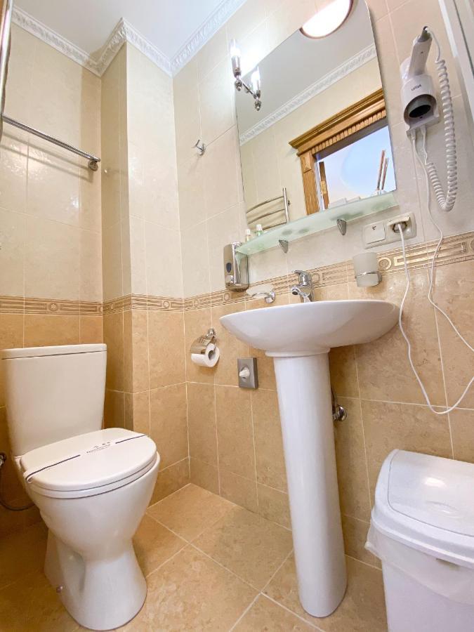 Петрос Family Hotel Jaremče Pokoj fotografie
