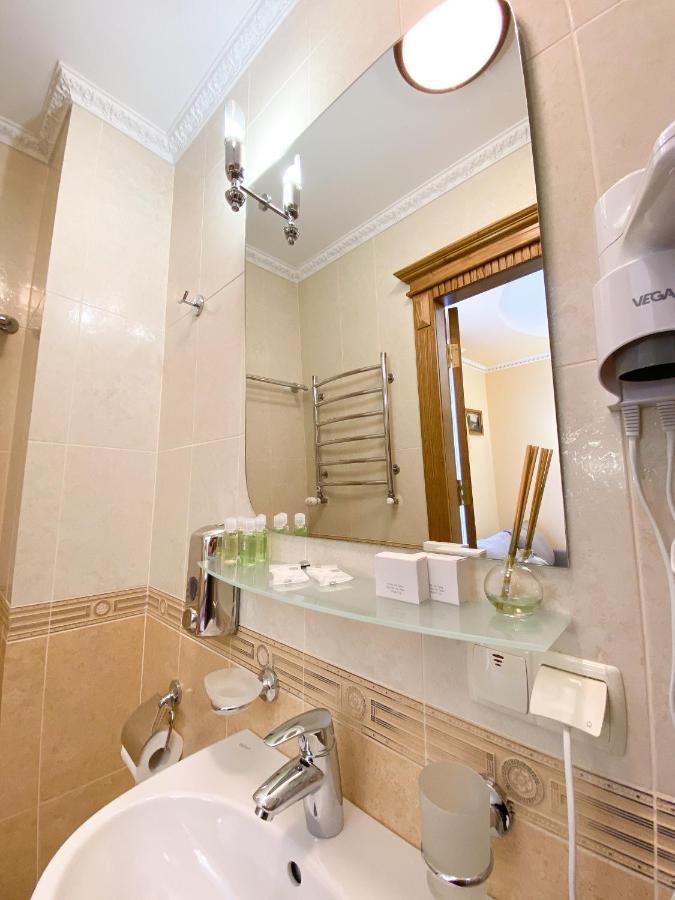 Петрос Family Hotel Jaremče Pokoj fotografie