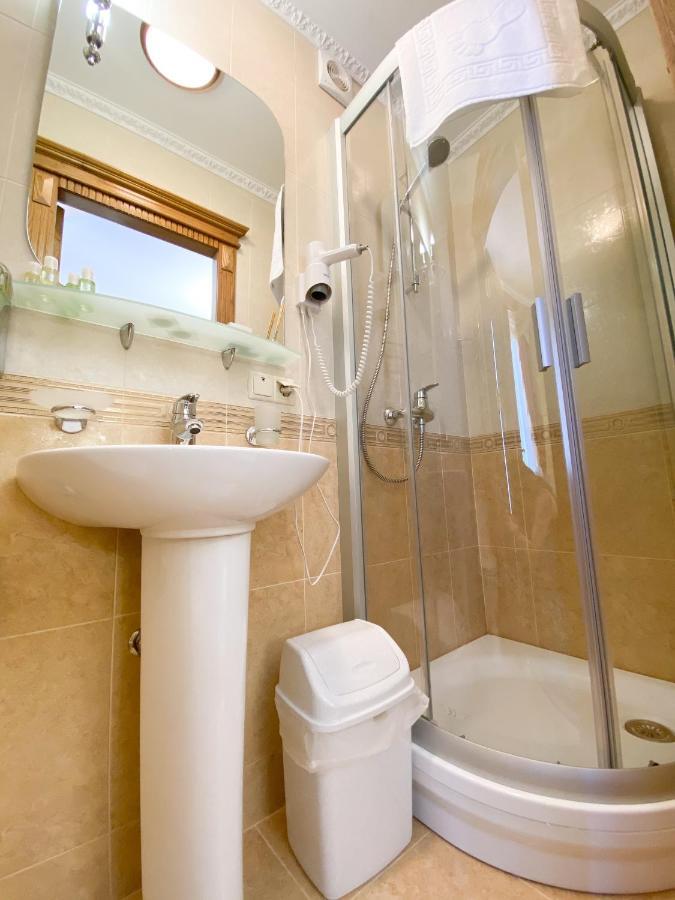 Петрос Family Hotel Jaremče Pokoj fotografie